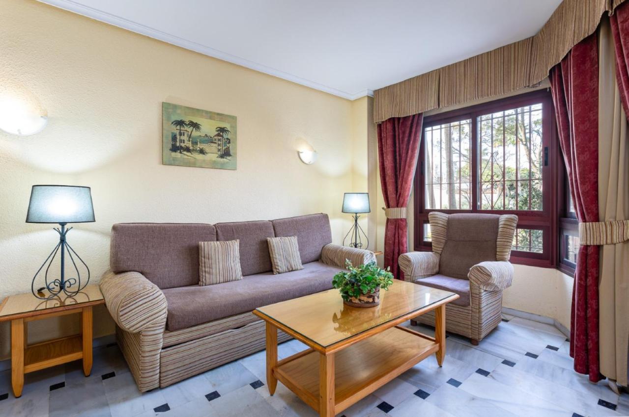 Holidays2Mijas Costa Lubina Del Sol Frontline Beach, Pool, Terrace, Seaview & Parking Sitio de Calahonda Exterior photo